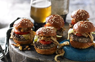 Mini cheeseburgers with fried onions